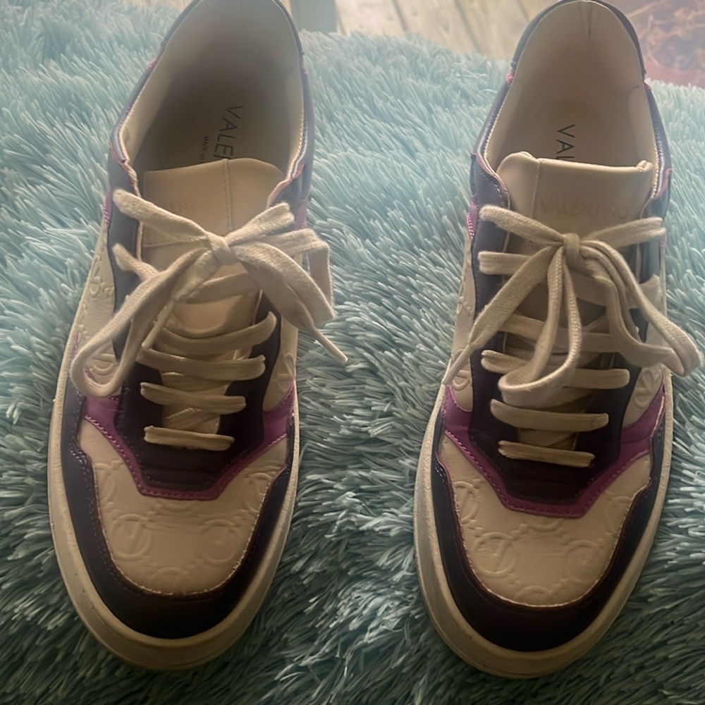 Purple Valentino